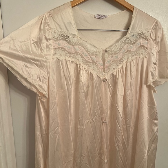 VTG Vanity Fair Pink White Nightgown Dress Pajama Dress Lace XL Pocket - Picture 14 of 15